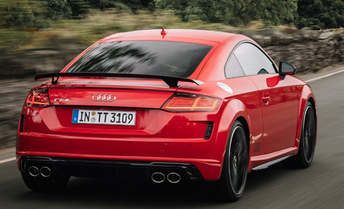 一款外观霸气的奥迪tt跑车