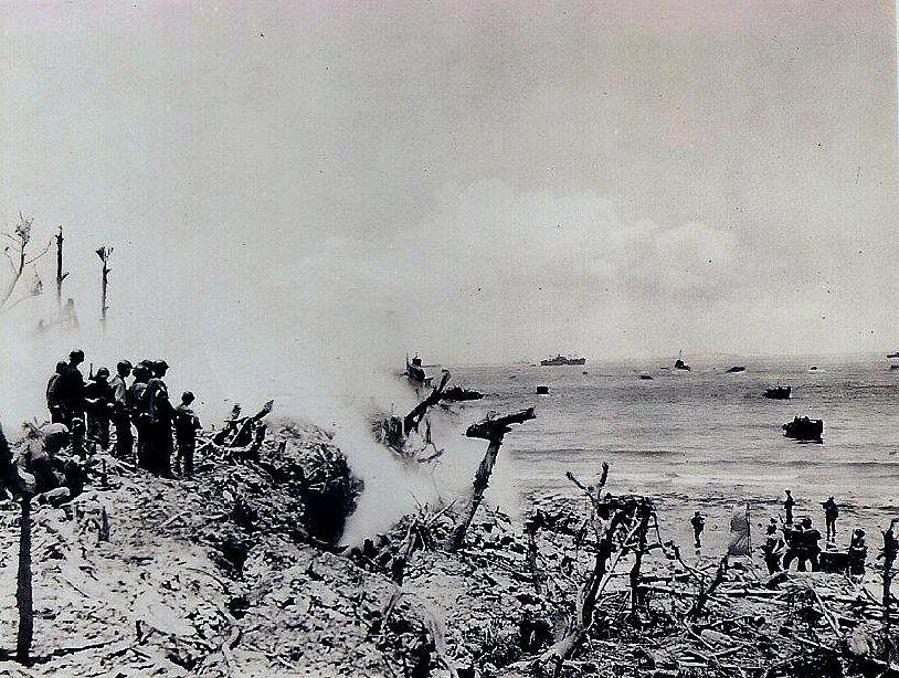 贝里琉岛战役:全岛几乎夷为平地,消灭1名日军均耗子弹1331发