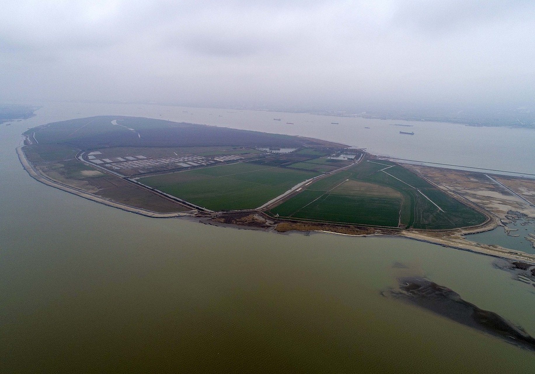 狼山,这座被誉为"江海第一山"的奇峰,究竟隐藏着怎样的风景?