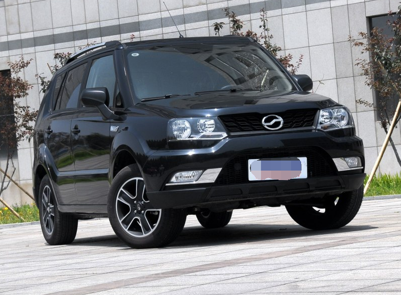 广汽中兴-中兴c3,设计简洁得体,外观比较潮流,方向盘很好用