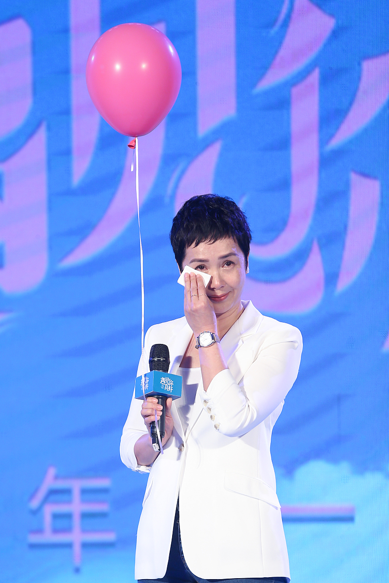 你可能在地铁上被挤得喘不过气来,或者在办公室里加班到天昏地暗,偶尔