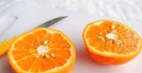 脐橙的功效和禁忌有哪些图片(脐橙的功效和禁忌有哪些图片和功效)