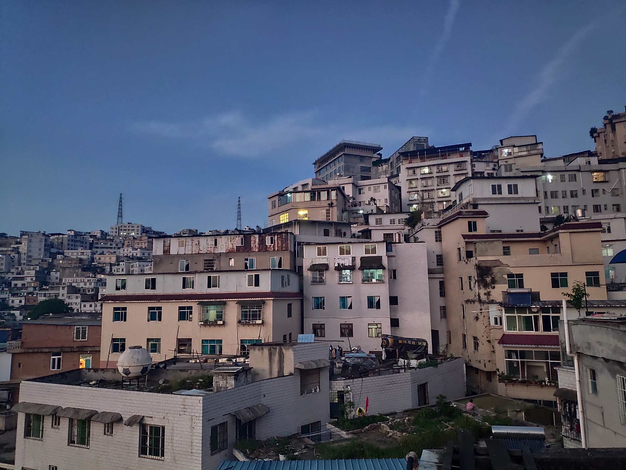 贵州省贵阳市煤矿村风光,稍微打整一下说不定都能成网红景点