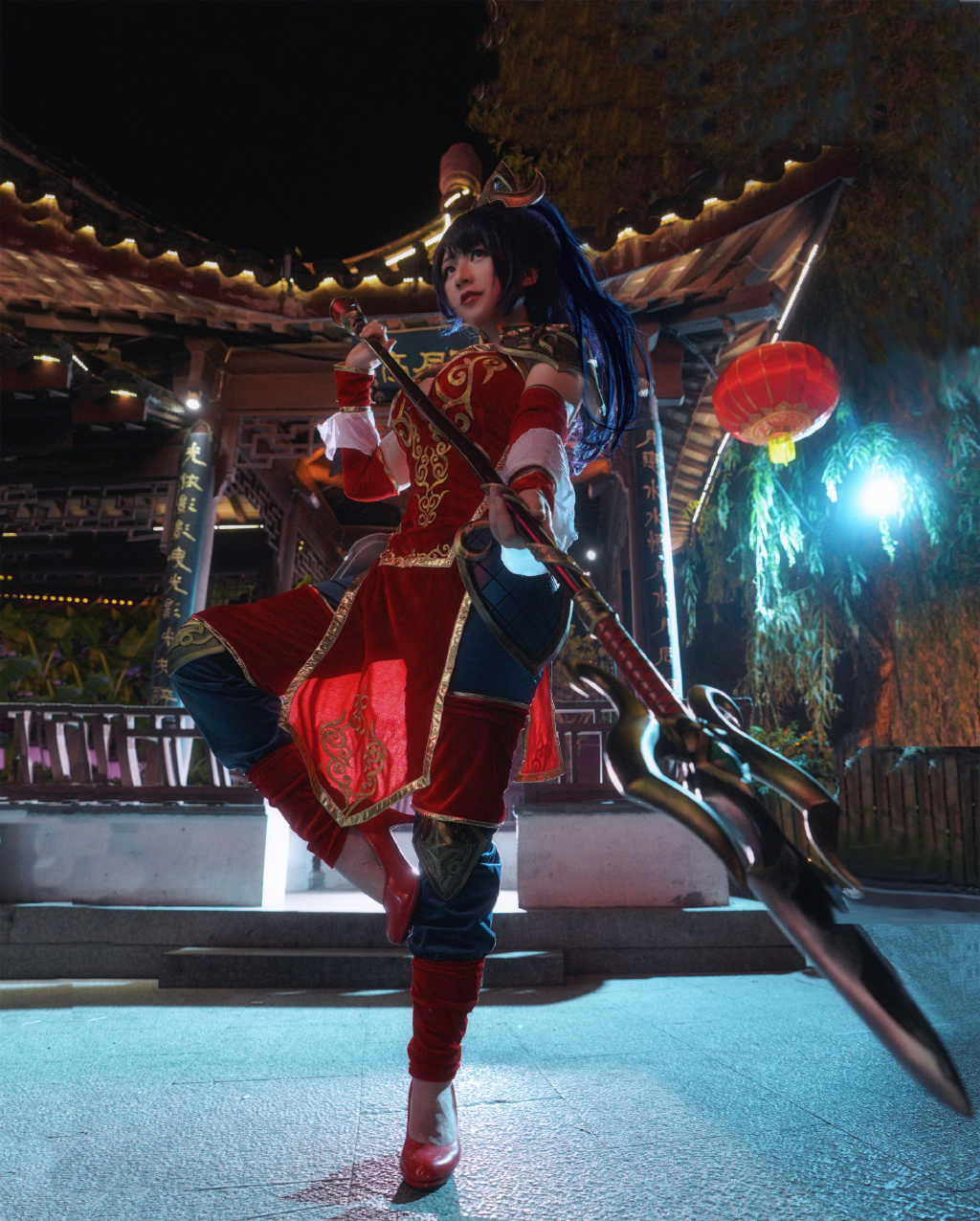 美女cos英雄联盟三国豹女,别有一番风味