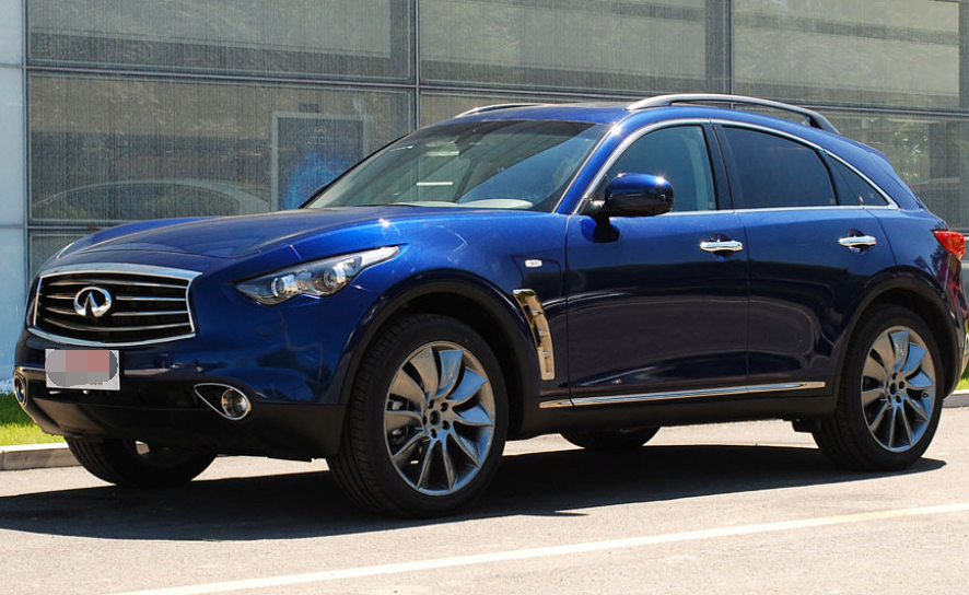 英菲尼迪fx 2013款 fx37五周年限量版,外形设计大方,超高运动范