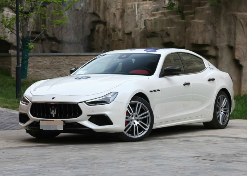 圆润但不失刚毅的玛莎拉蒂ghibli,不乏稳重踏实之感,值得一观!