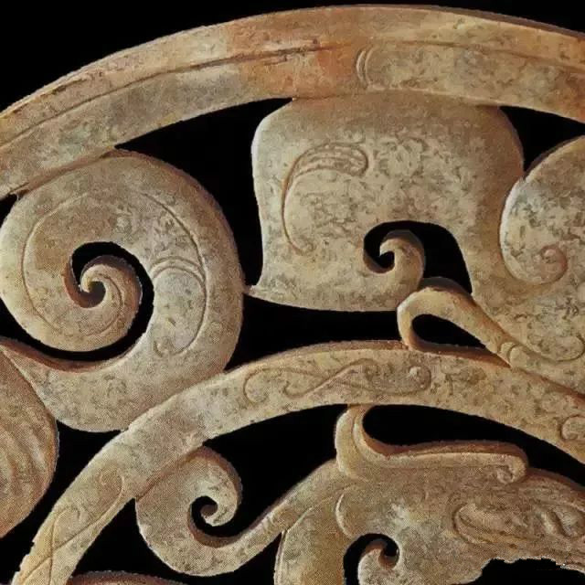 古玉学步(128):边角不苟见精神 灵动飘逸显神韵