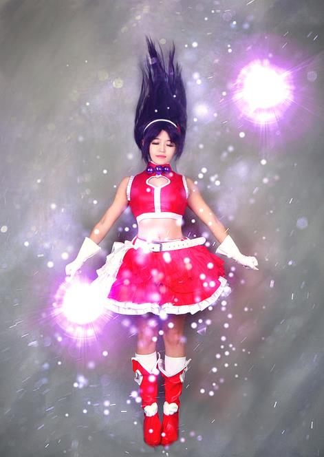 拳皇cos,网友:糟糕,突然觉得杀马特的八神有点儿帅,怎么办?