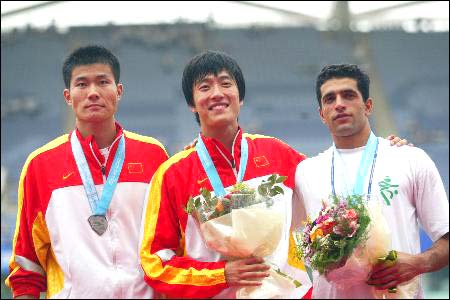 离开赛场后娶美妻,誓要培养超越刘翔之人