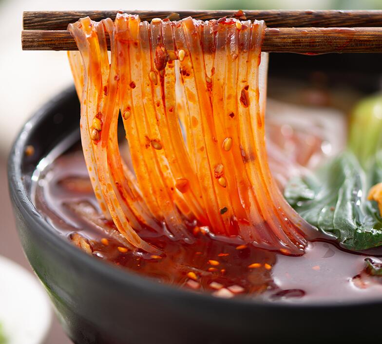 冬季吃火锅,粉条是首选,这4种千万别买,商户说:自己都不吃