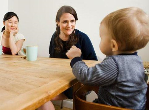 孩子说话比别人晚,妈妈快看看,你还在这样教宝宝说话吗?