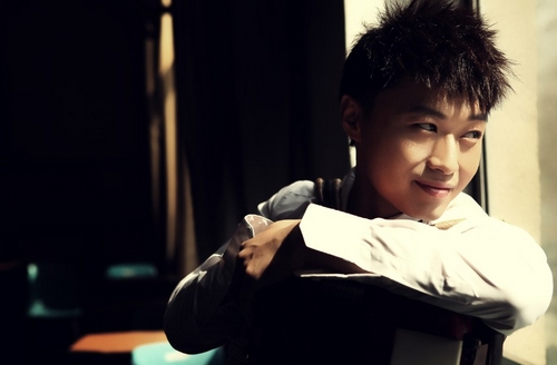 06年他创作的一首歌创造一个多亿的商业价值,你一定听过的歌