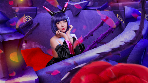 【cos少女集】第28期:少女的蔷薇物语 蔡文姬