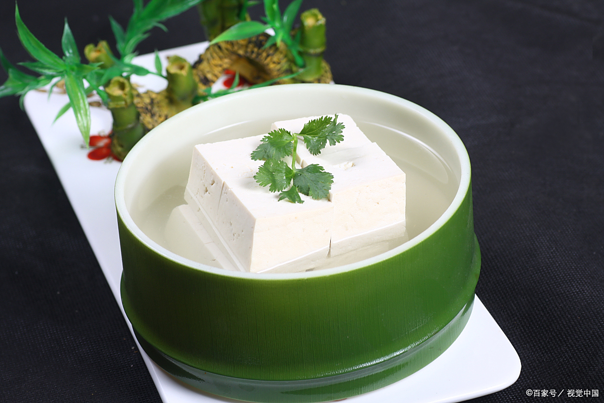 用盐水保鲜水豆腐的方法