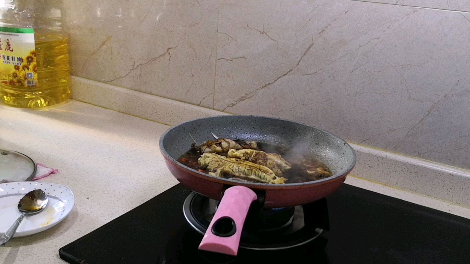 语哥:麻辣鱼籽,真下饭