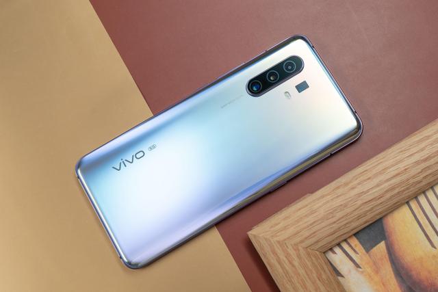 vivo x30 pro样张解读:60倍超级变焦下的影像大片