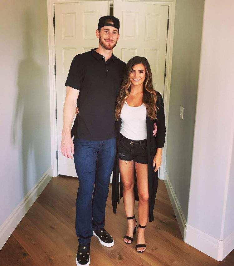 海沃德妻子有多美?身材高挑美的令人窒息,网友:篮坛最美妻子