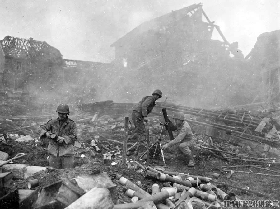 图说:美军全力猛攻齐格菲防线"女王行动"终于踢到钢板