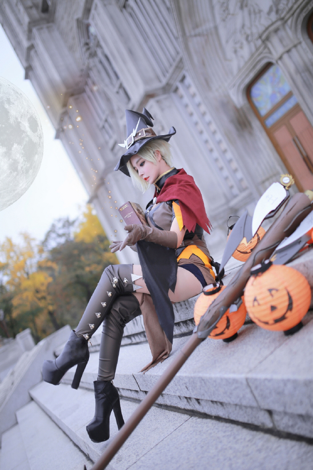 守望先锋天使cosplay超高颜值的小姐姐