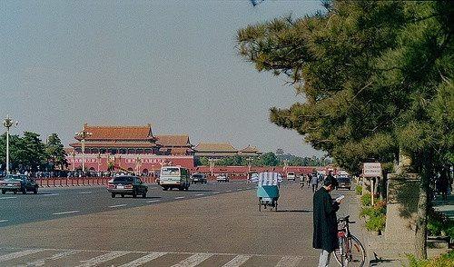 老照片:镜头记录下1990年的北京