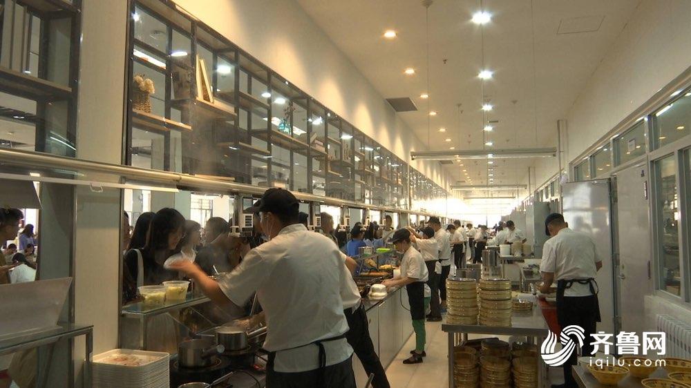 中西餐汇聚!山东财经大学网红餐厅迎来新老同学