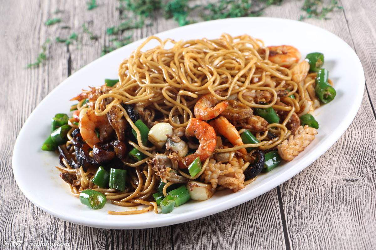 几十块的海鲜炒拉面,成本这么低,学会了在家就能做