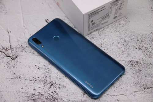 华为畅享9 plus:畅快 健康的千元机娱乐体验