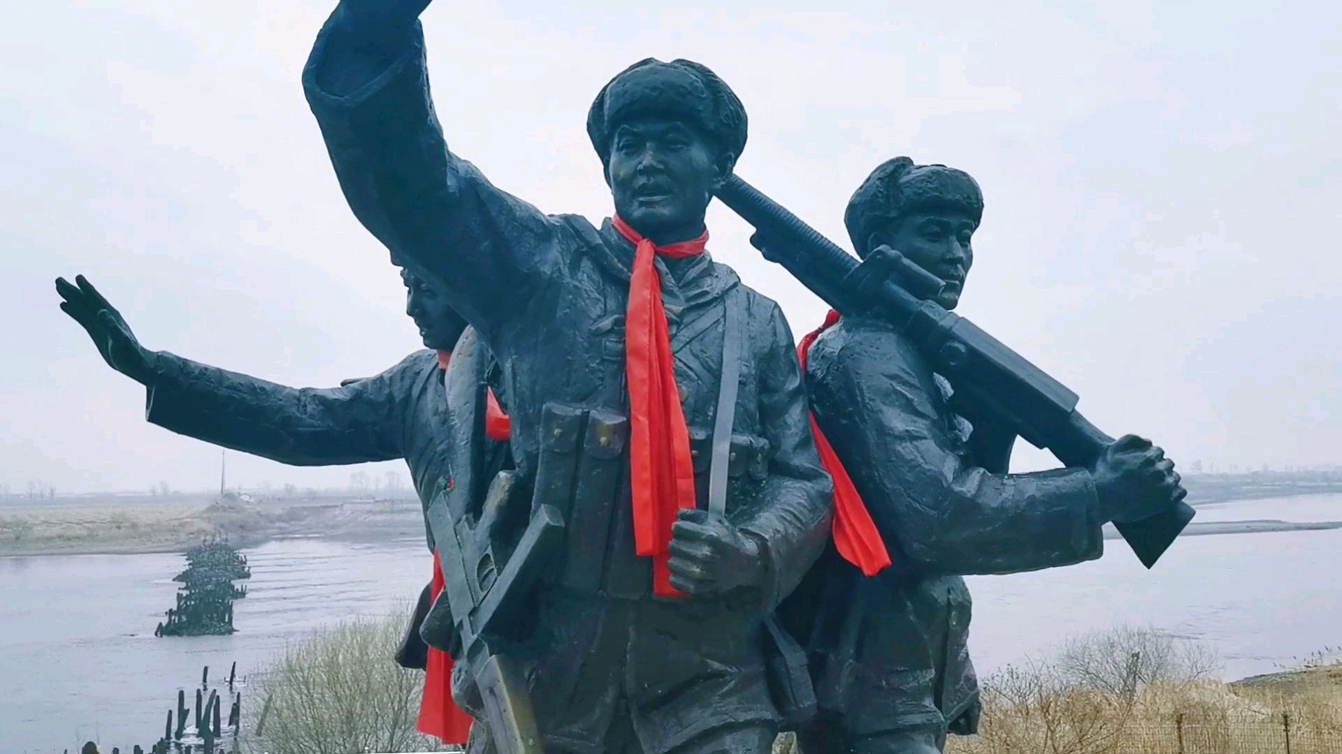 丹东鸭绿江浮桥,虎山长城东段起点半日游