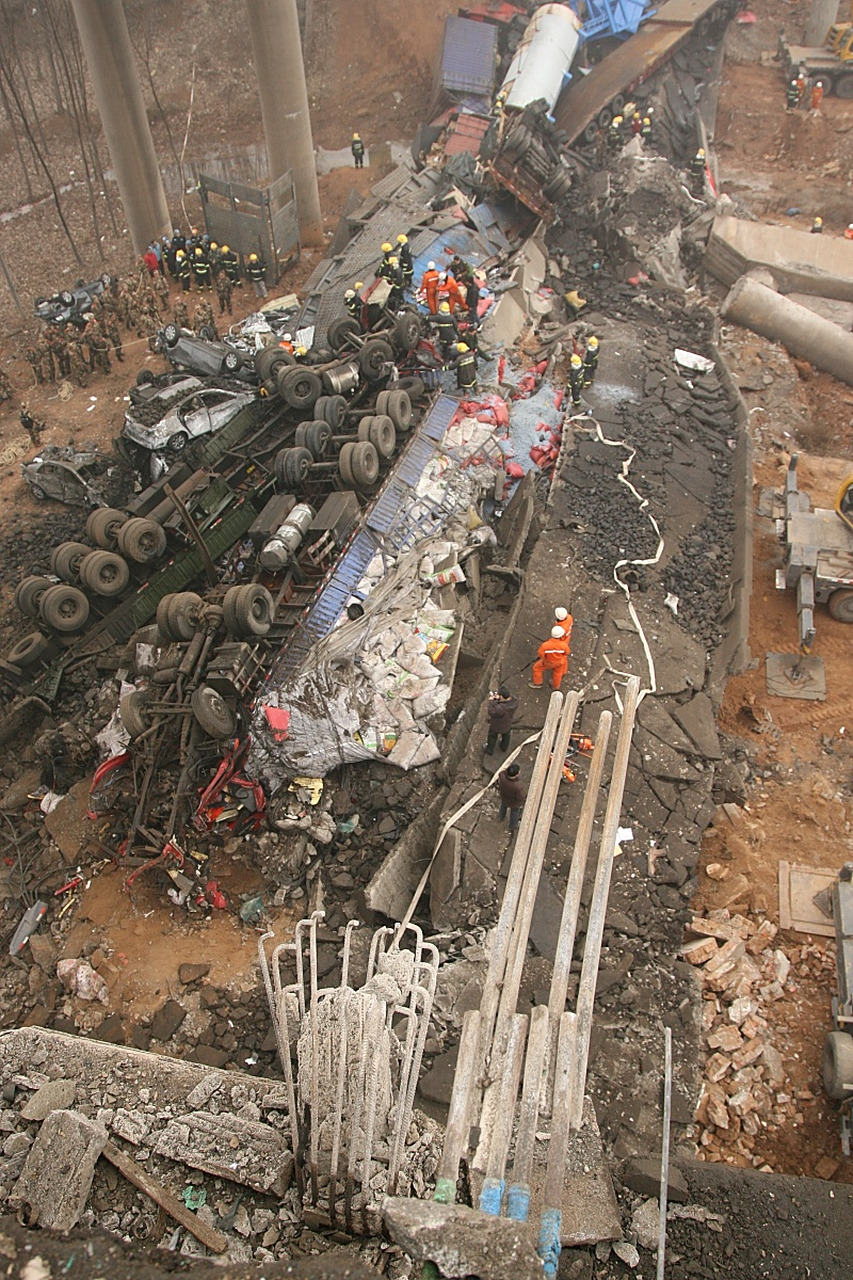 长沙的这起楼房坍塌事故,真的让人震惊!