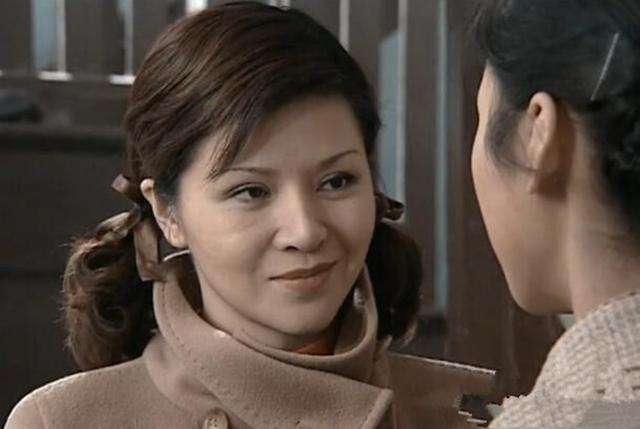 《亮剑》中的4大美女,3位都和李云龙有关系,剩1个留给楚云飞!