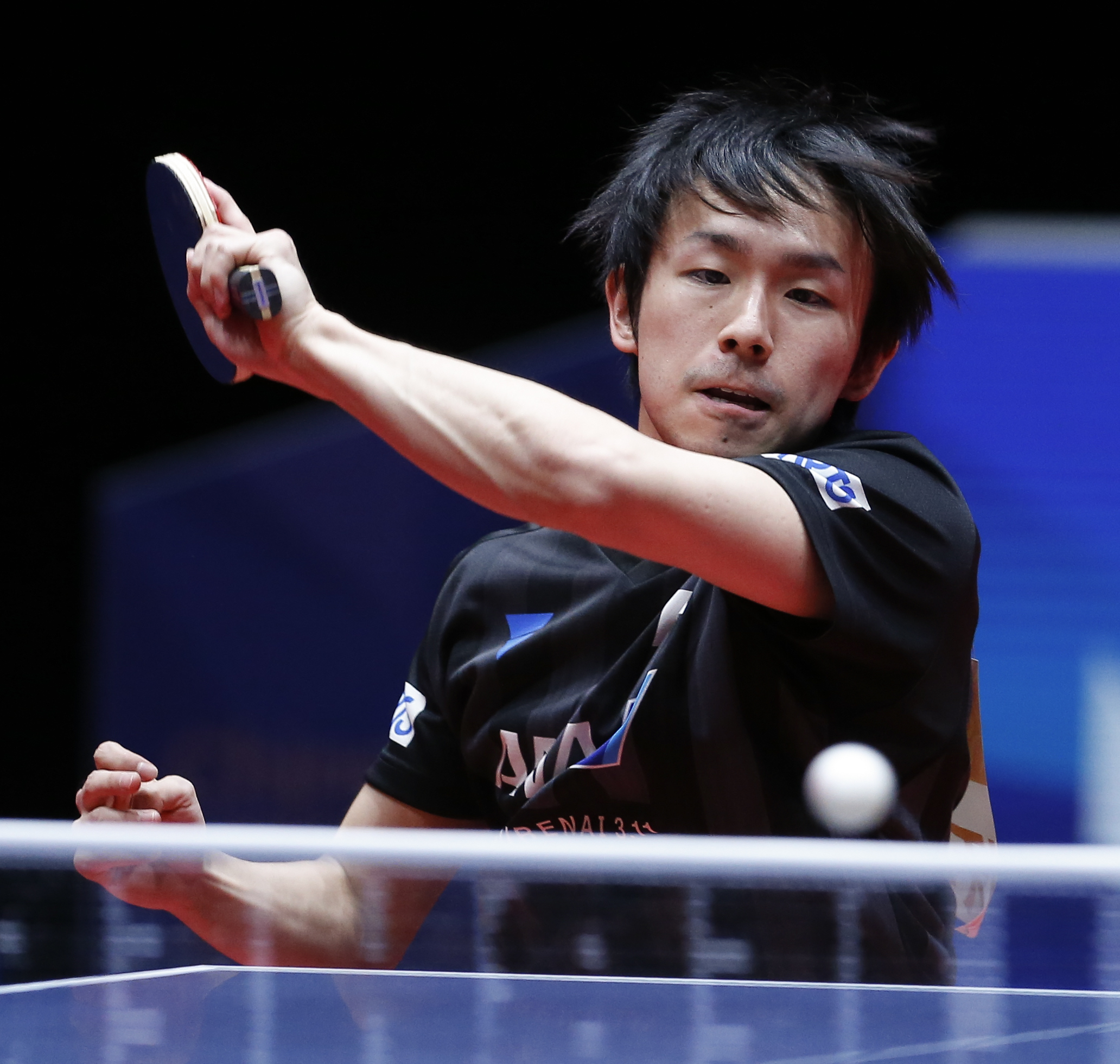 乒乓球——世乒赛:日本男队晋级八强(6)