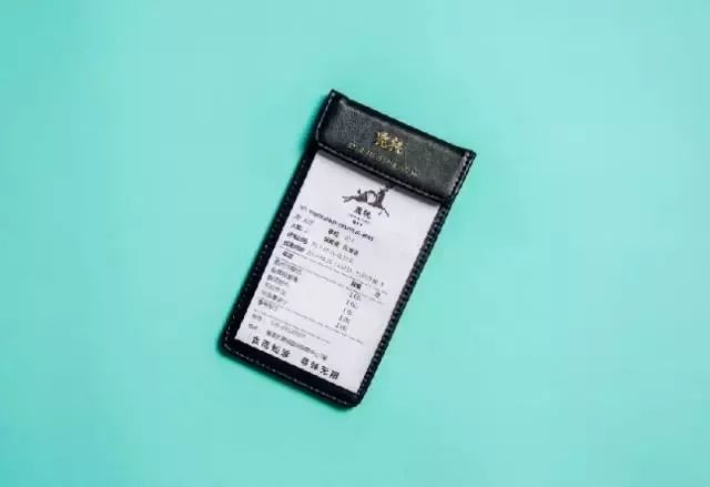 品牌设计 | 西安的"网红店"鹿桃餐厅 deer · peach · 融合菜