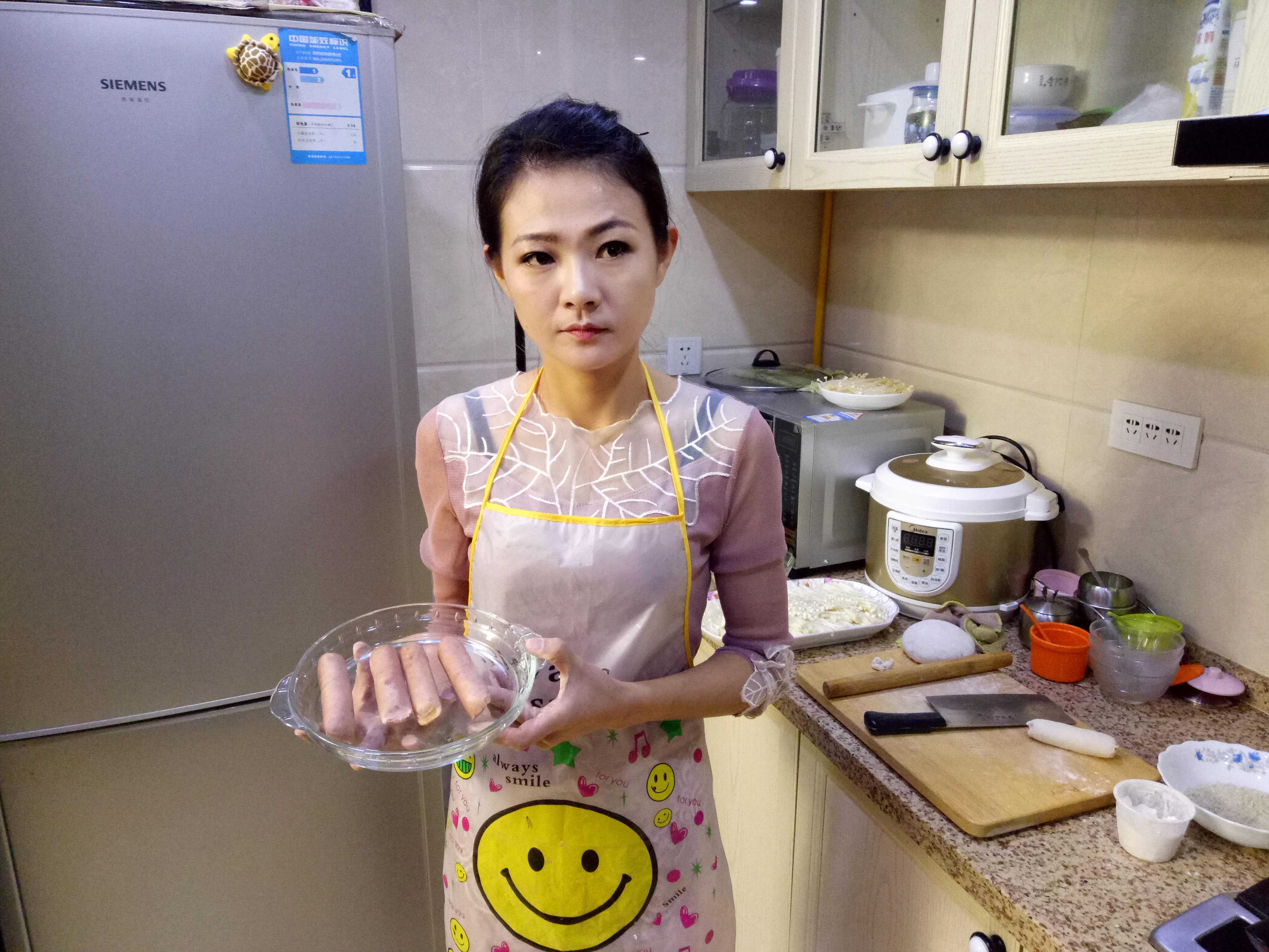 冬天到了 做一个东北烩菜 猪肉酸菜炖血肠 不一样的味道