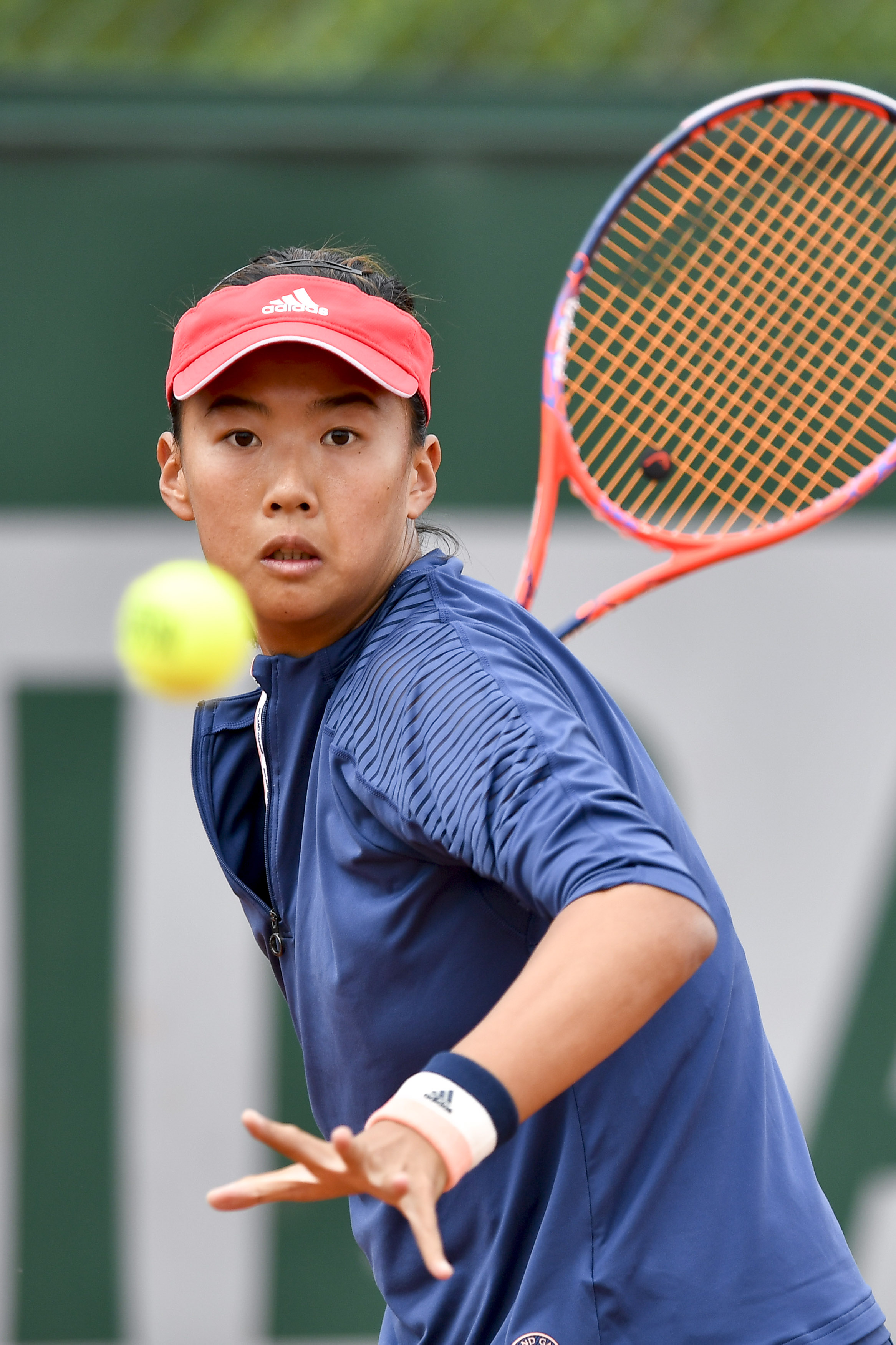 网球——法国公开赛资格赛:中国选手刘方舟晋级(3)