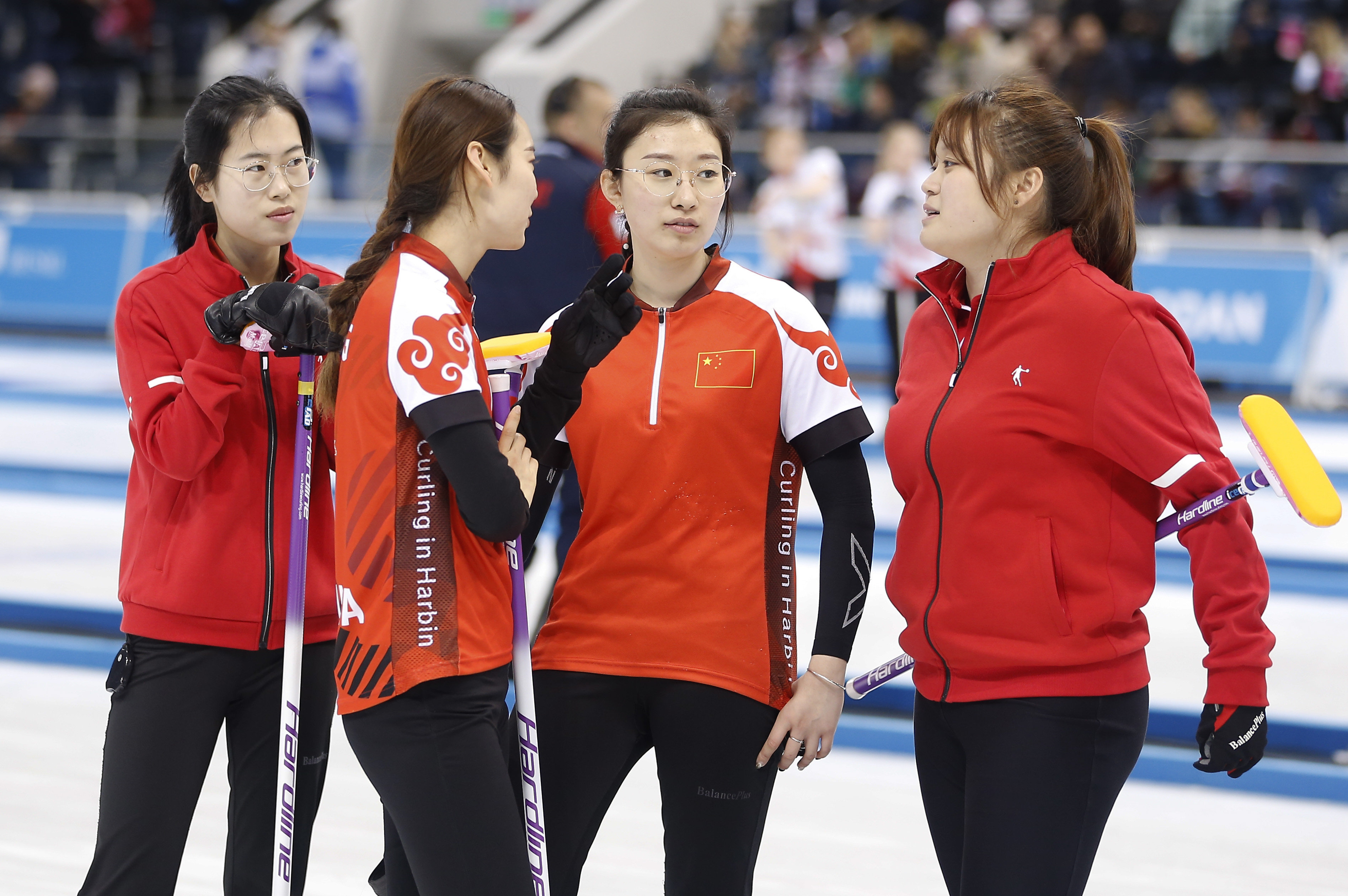 中国冰壶女队现役图片