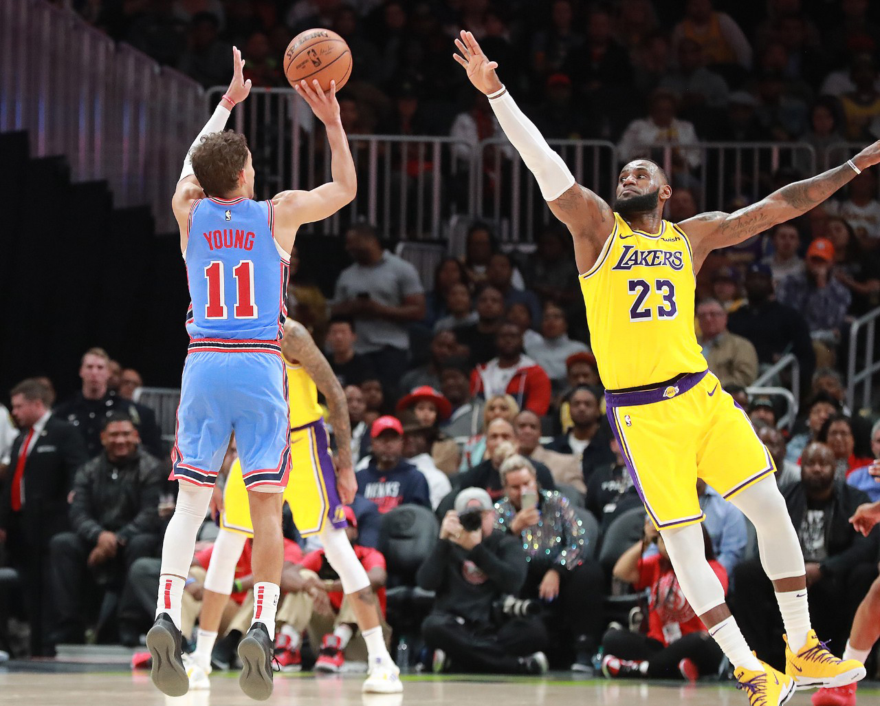 飘了飘了!湖人不敌老鹰后库兹马谈季后赛 球迷:"湖"言乱语了