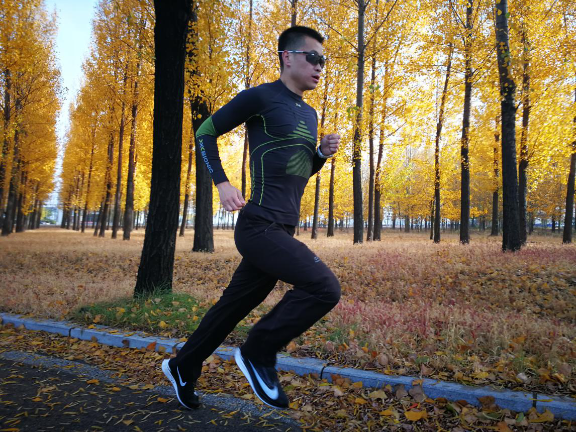 全中国马拉松跑最快的警察,rudy跑者——代俊峰