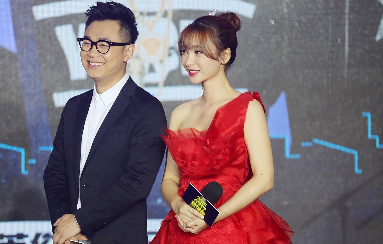 柳岩和大鹏 baijiahao.baidu.com