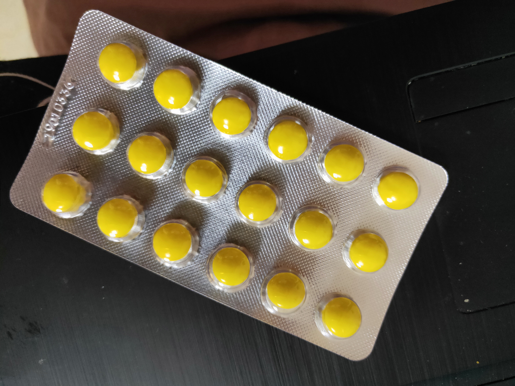 8种"小药片"过期不值钱,磨成粉养花,顶几十块钱营养液!