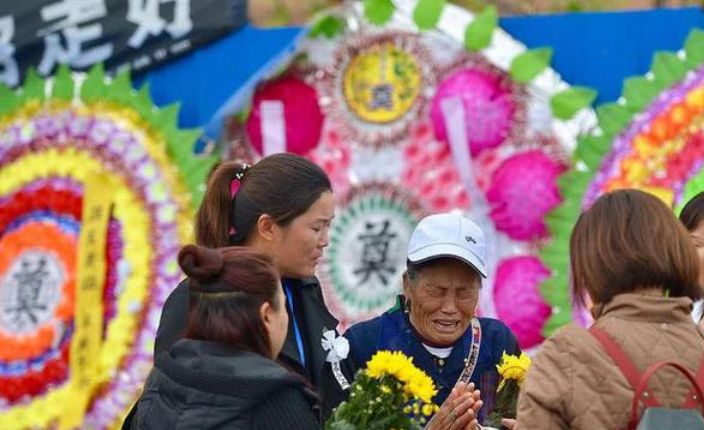消防烈士牛鹏飞,在沁源县森林救火中不幸壮烈牺牲,年仅25岁!