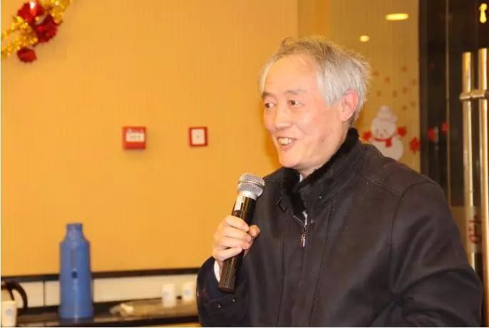 「云帆视点」钟振振:对仗可分解到单字