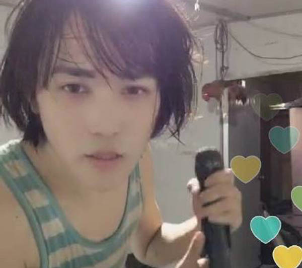 快手大皇子什么来头,"宝藏男孩"浑身是梗,红在不走寻常路