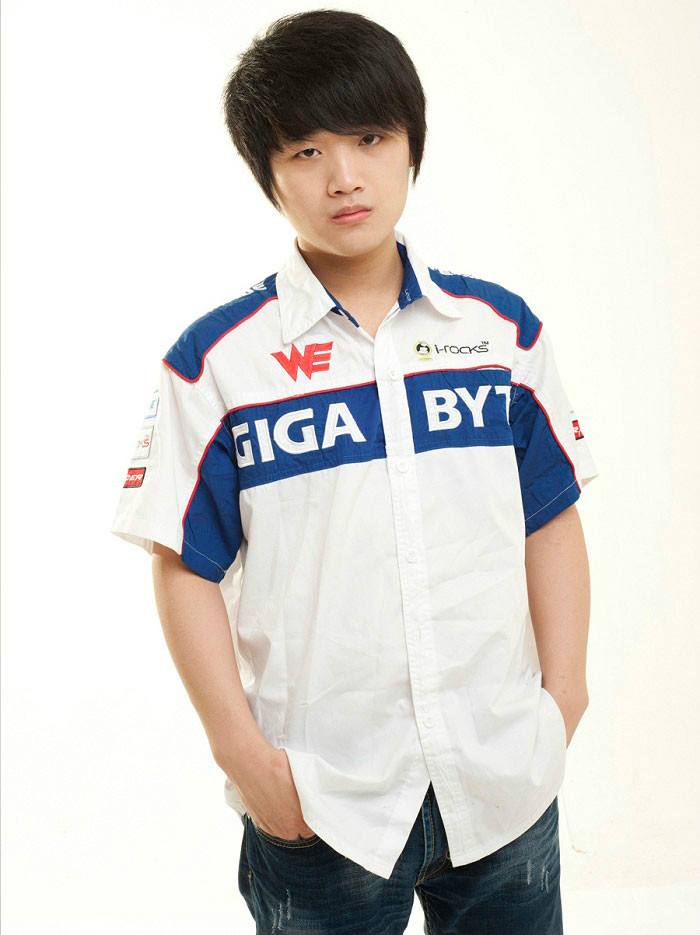 英雄联盟:we微笑,在s2时期实力有多强?