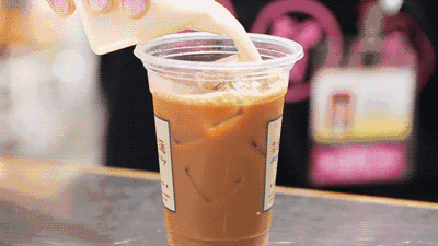 奶茶反式脂肪酸超标,喝两口就该扔了?你是魔鬼吗?
