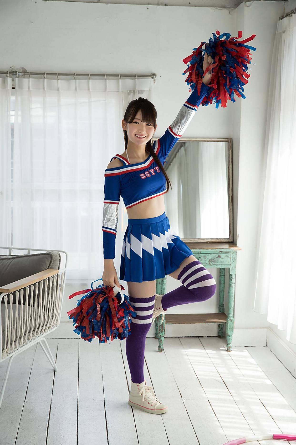 近藤あさみ - 蓝色休闲服写真集