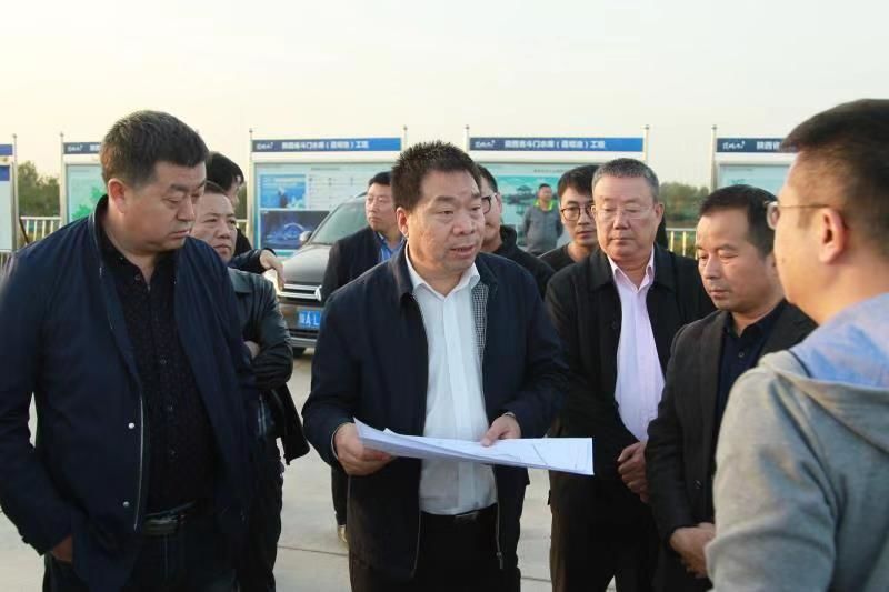 柳政调研辖区市政道路建设及重点项目推进情况