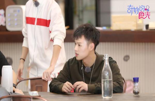 jeffrey《奇妙的食光》再爆金句 综艺属性笑翻全场