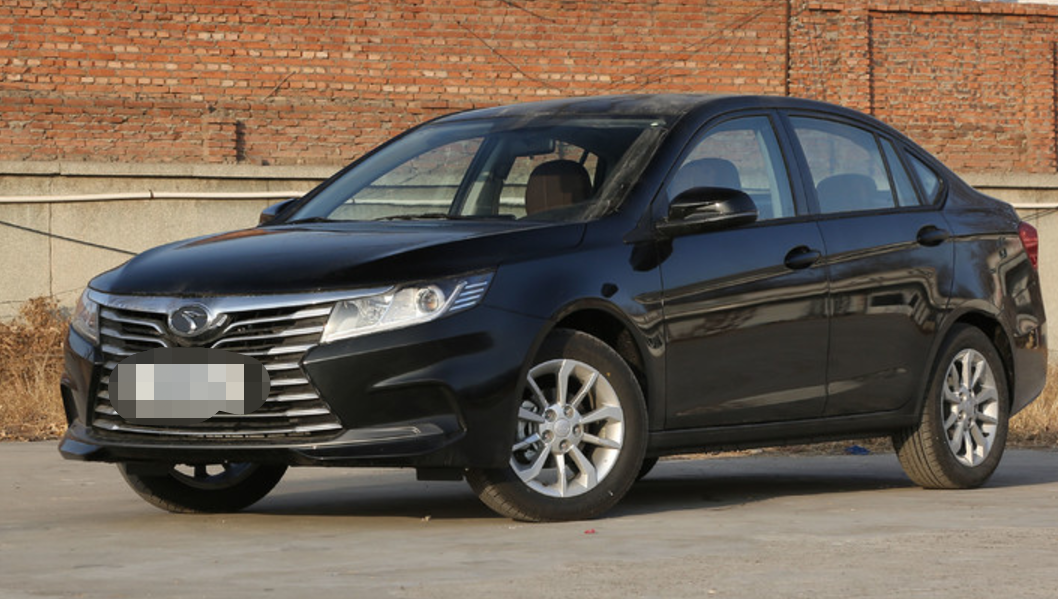 a5翼舞1.5l手动尊贵版,外形沉稳大气,辨识度比较高