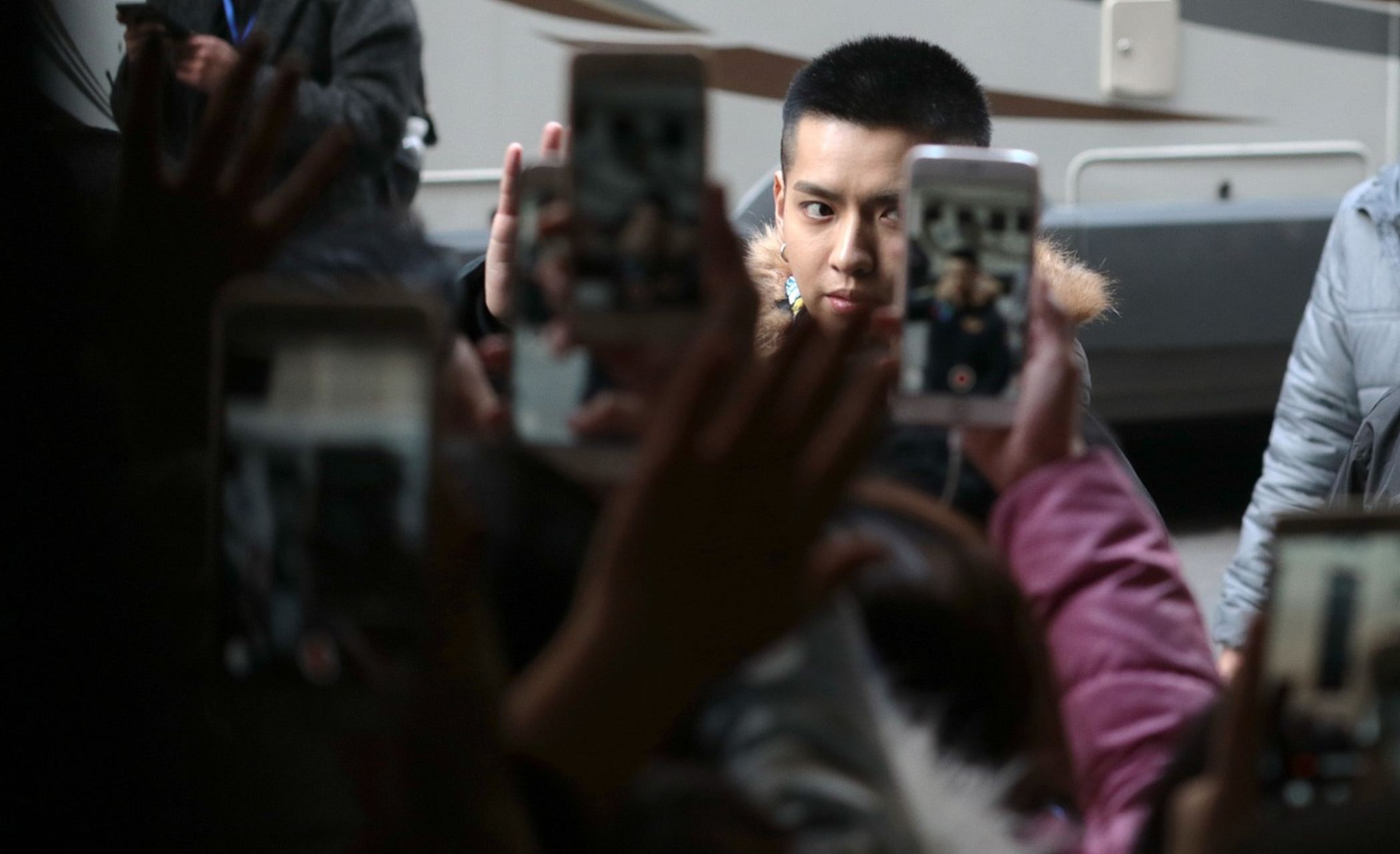 加拿大电鳗吴亦凡,不服一审宣判十三年有期徒刑.两年后选择上诉.