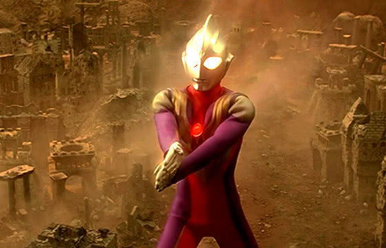 同样是计时器变红,欧布危险了,迪迦没能量,这个奥特曼没事!